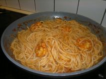 makaronia-me-garides1.jpg