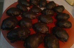 &Mu;&epsilon;&lambda;&omicron;&mu;&alpha;&kappa;ά&rho;&omicron;&nu;&alpha; &mu;&epsilon; &sigma;&omicron;&kappa;&omicron;&lambda;ά&tau;&alpha;