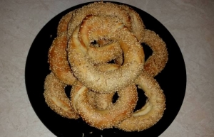 &Kappa;&omicron;&upsilon;&lambda;&omicron;ύ&rho;&iota;&alpha; &Theta;&epsilon;&sigma;&sigma;&alpha;&lambda;&omicron;&nu;ί&kappa;&eta;&sigmaf;