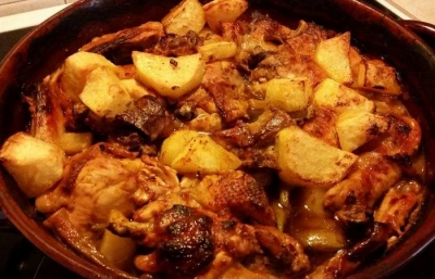 &Mu;&pi;ά&mu;&iota;&epsilon;&sigmaf; &mu;&epsilon; &kappa;&omicron;&tau;ό&pi;&omicron;&upsilon;&lambda;&omicron; &sigma;&tau;&eta; &gamma;ά&sigma;&tau;&rho;&alpha;