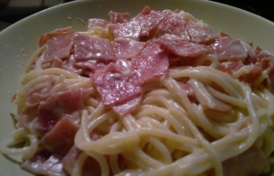 &Kappa;&alpha;&rho;&mu;&pi;&omicron;&nu;ά&rho;&alpha; &alpha;&lambda;ά &epsilon;&lambda;&lambda;&eta;&nu;&iota;&kappa;ά